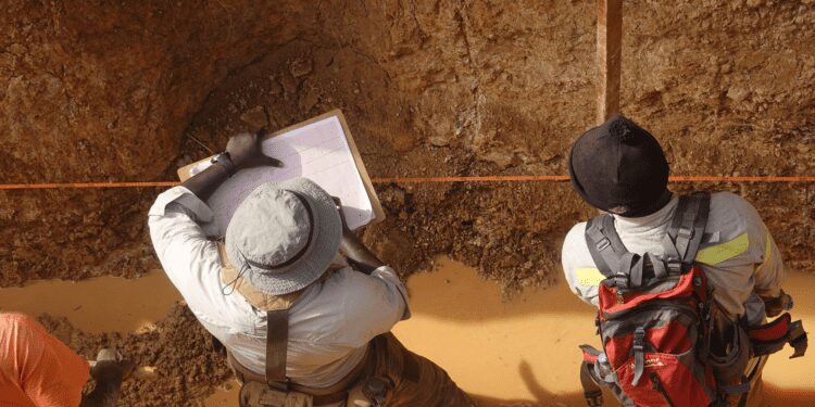 Shallow Drilling Extends Predictive Guinea Gold Discovery