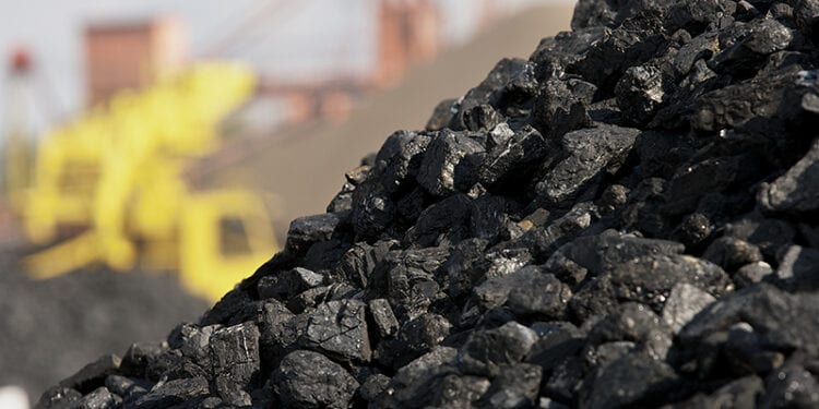 China Halts Imports of Australian Coal