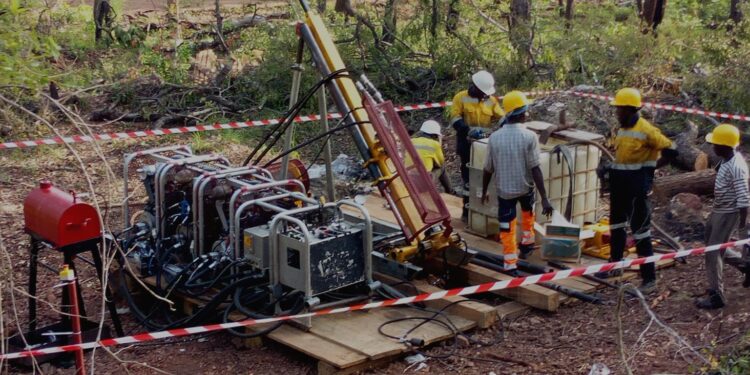 Awale Resources Extends Empire Gold Trend