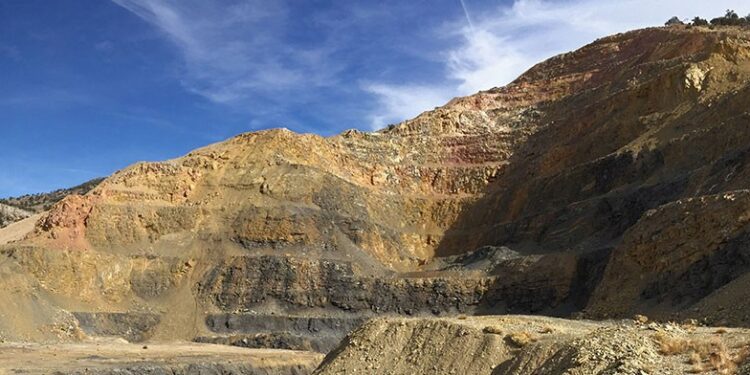 Fremont Gold Identifies Widespread Alteration At Cobb Creek