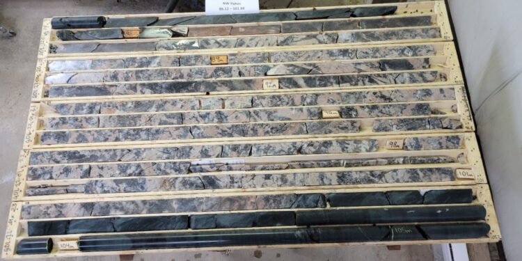 Grid Metals Intersects Lithium In First Two Holes At Donner Lake