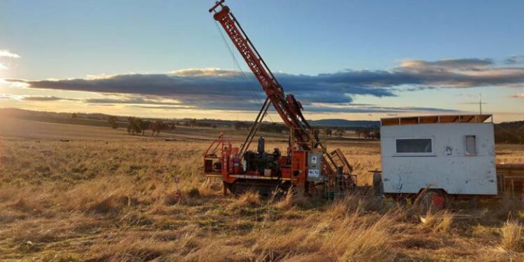Silver Mines Restarts Drilling At Exiciting Australian Silver Project