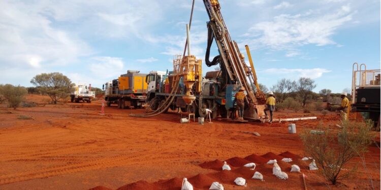 Alto Commences RC drilling at Sandstone Gold Project