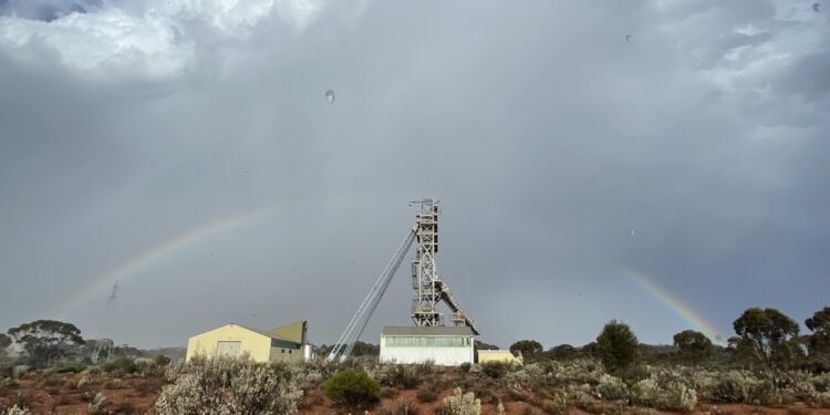 Lunnon Lifts Warren Mineral Resource to 11,200t Contained Nickel